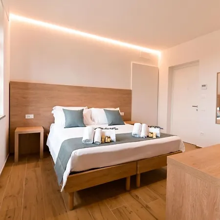 Private & Pool Villa *