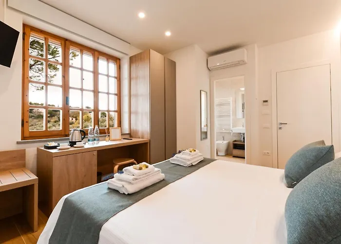 Private & Pool Βίλα Porto Potenza Picena