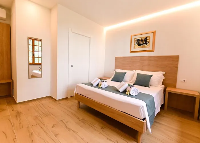 Private & Pool Βίλα Porto Potenza Picena